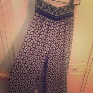 Wide leg silky festival pants!